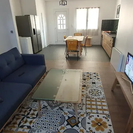 Le Riadh Apartamento Cholet